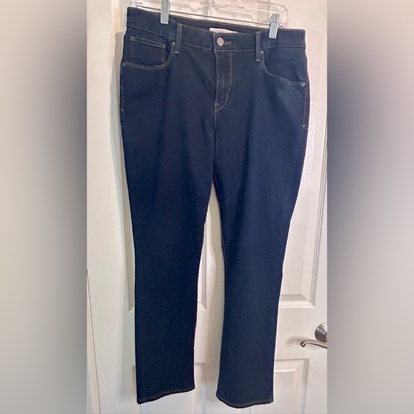 👖”Levi's” Ladies Blue Straight Leg Jeans Classic Indigo 💙 - Picture 1 of 12